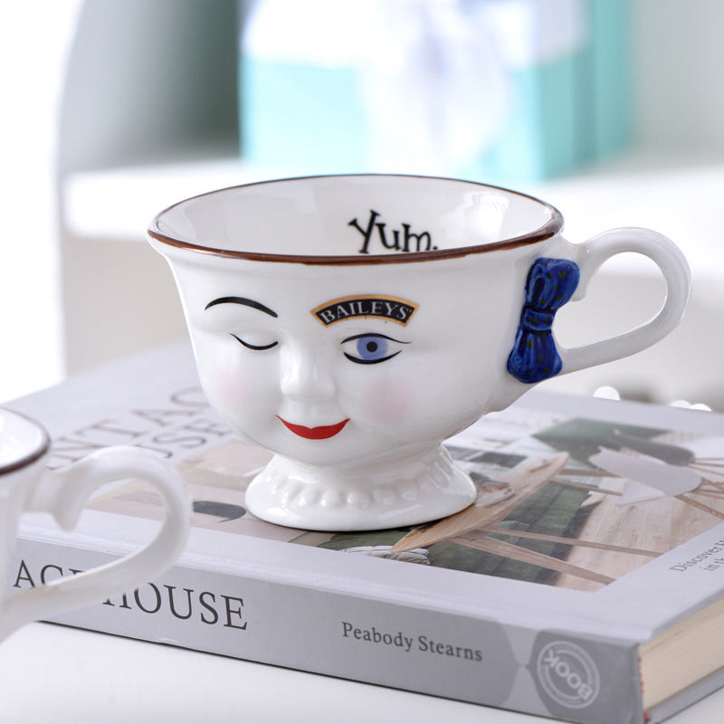 Creative Retro Face Bow Couple's Cups
