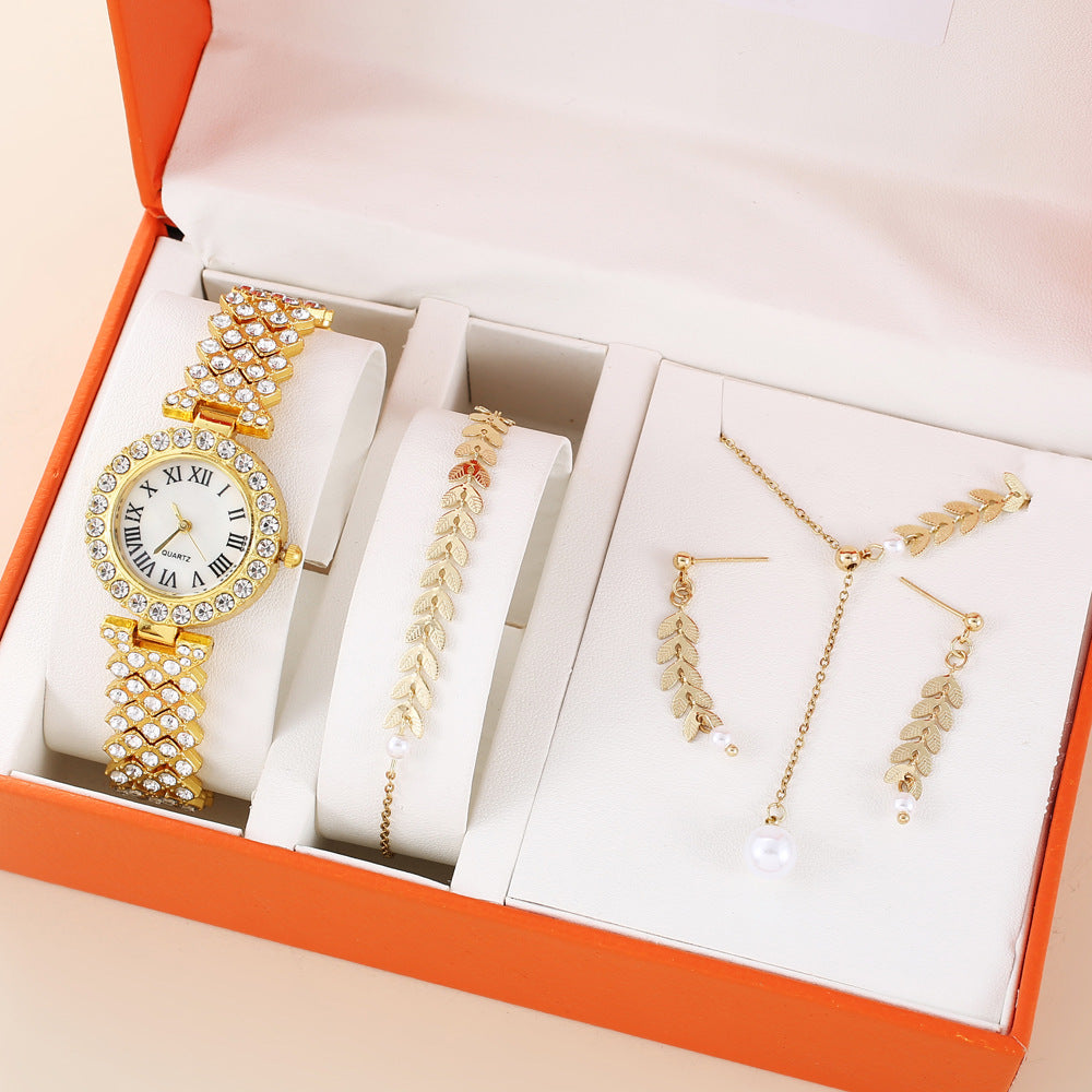 Diamond Women Watches Luxury Fashion Rhinestone Quartz Bracelet Wrist Watch For Gift