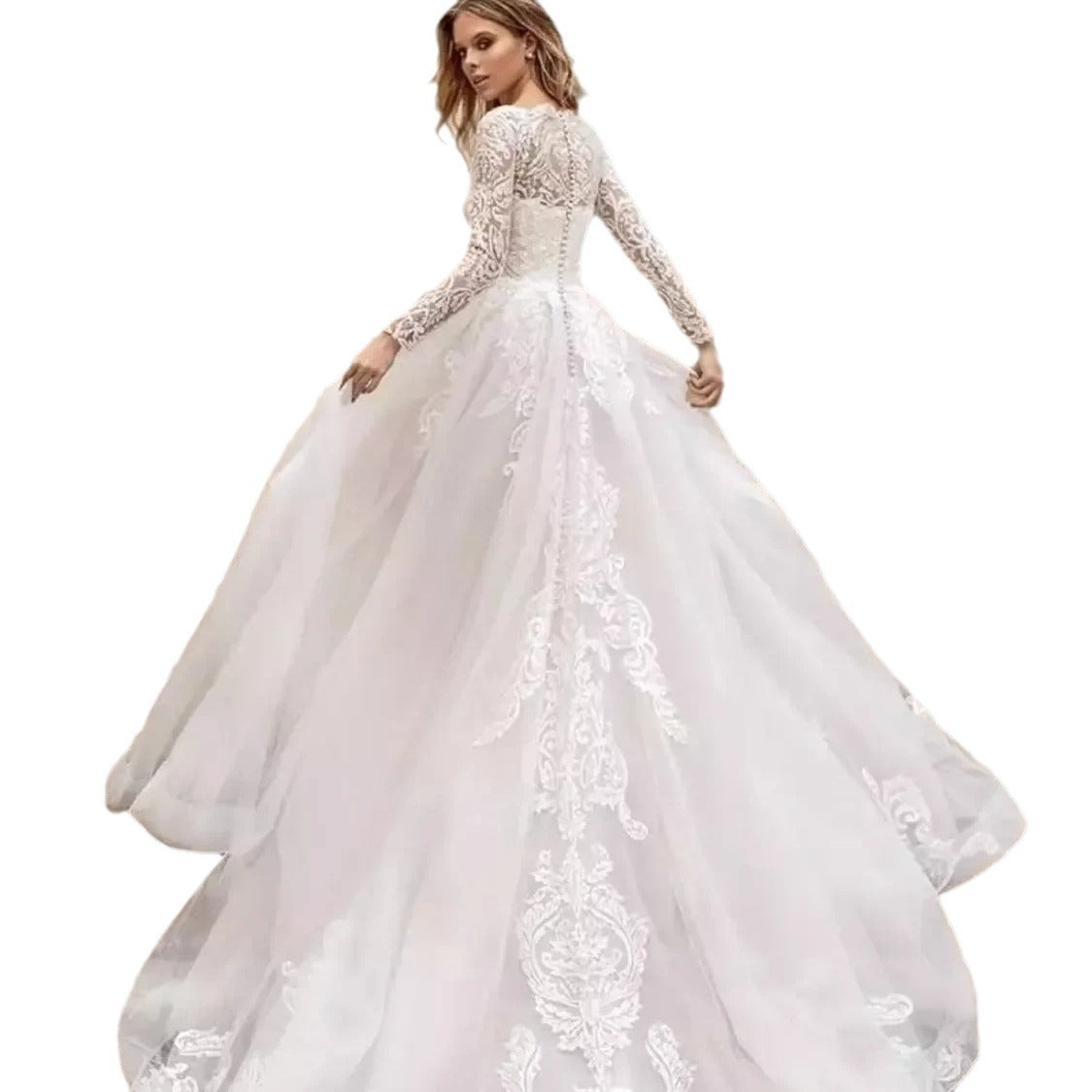 Long-Sleeved Exquisite Wedding Dress