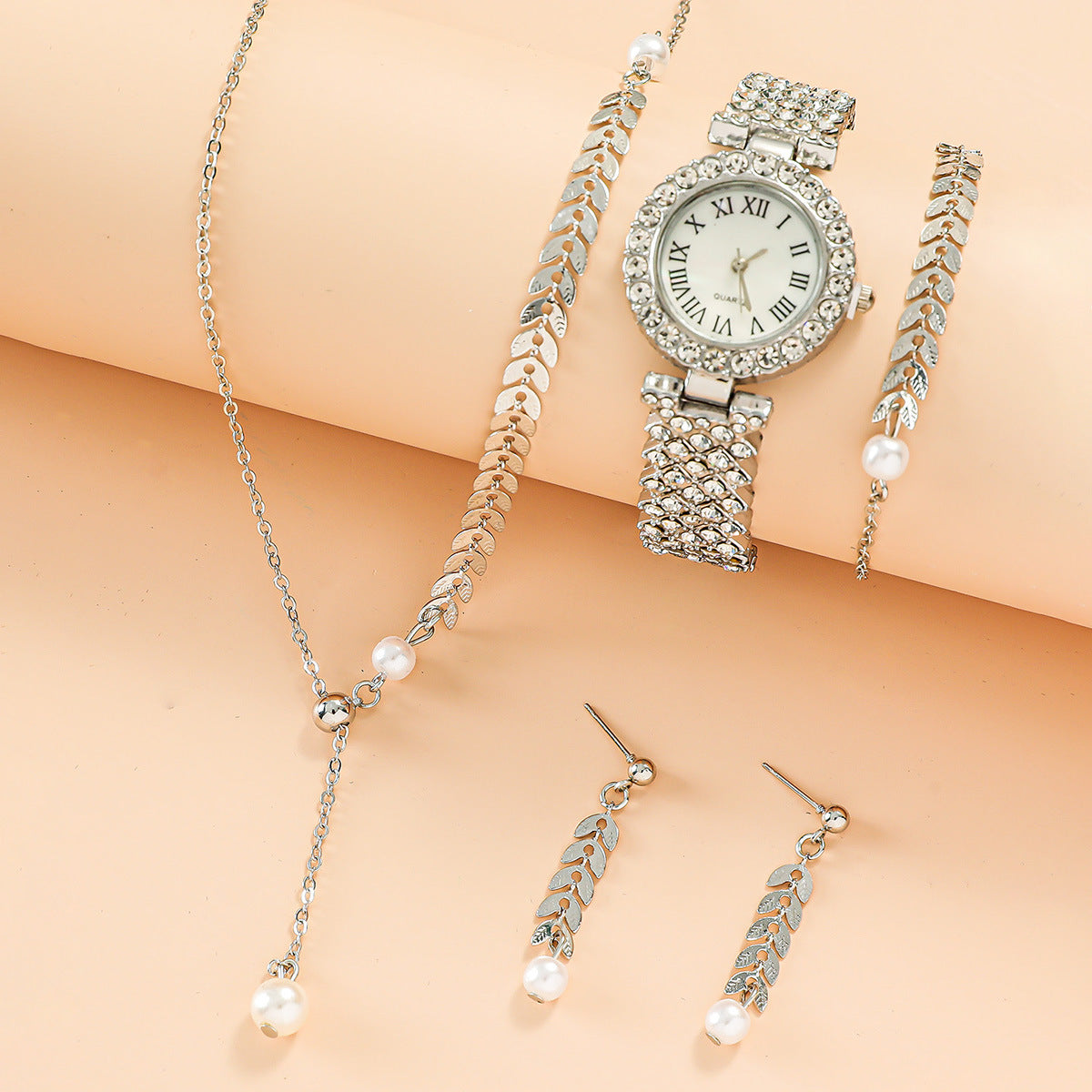 Diamond Women Watches Luxury Fashion Rhinestone Quartz Bracelet Wrist Watch For Gift