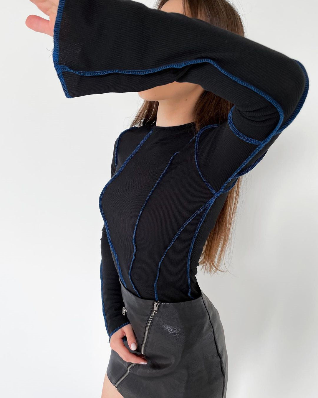 Flare Sleeve Pit Top Long Sleeve T-shirt