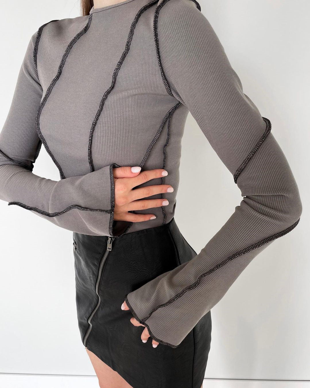 Flare Sleeve Pit Top Long Sleeve T-shirt